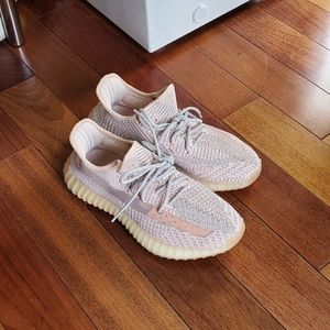Yeezy boost 350 light pink